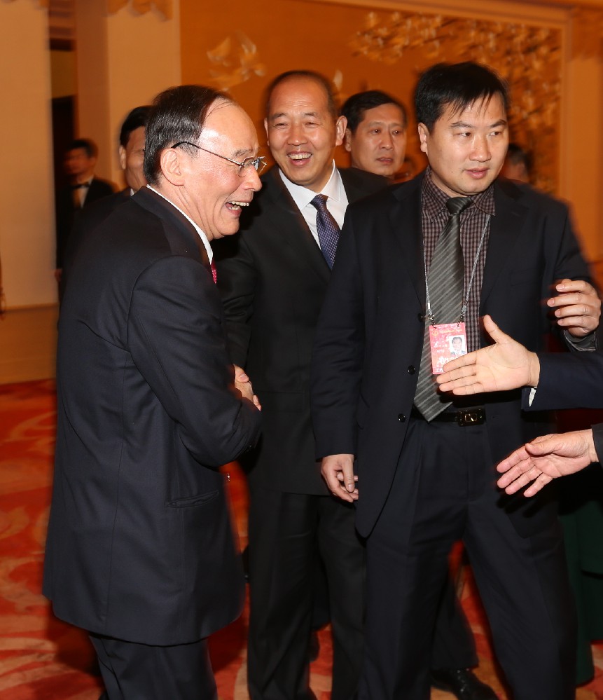 原中共中央政治局常委王岐山两会期间会见张全收董事长