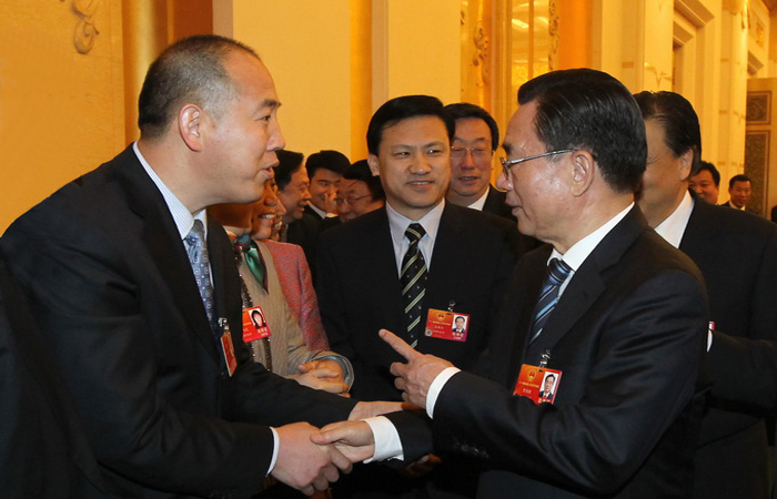 原中央政治局常委贺国强亲切接见张全收董事长